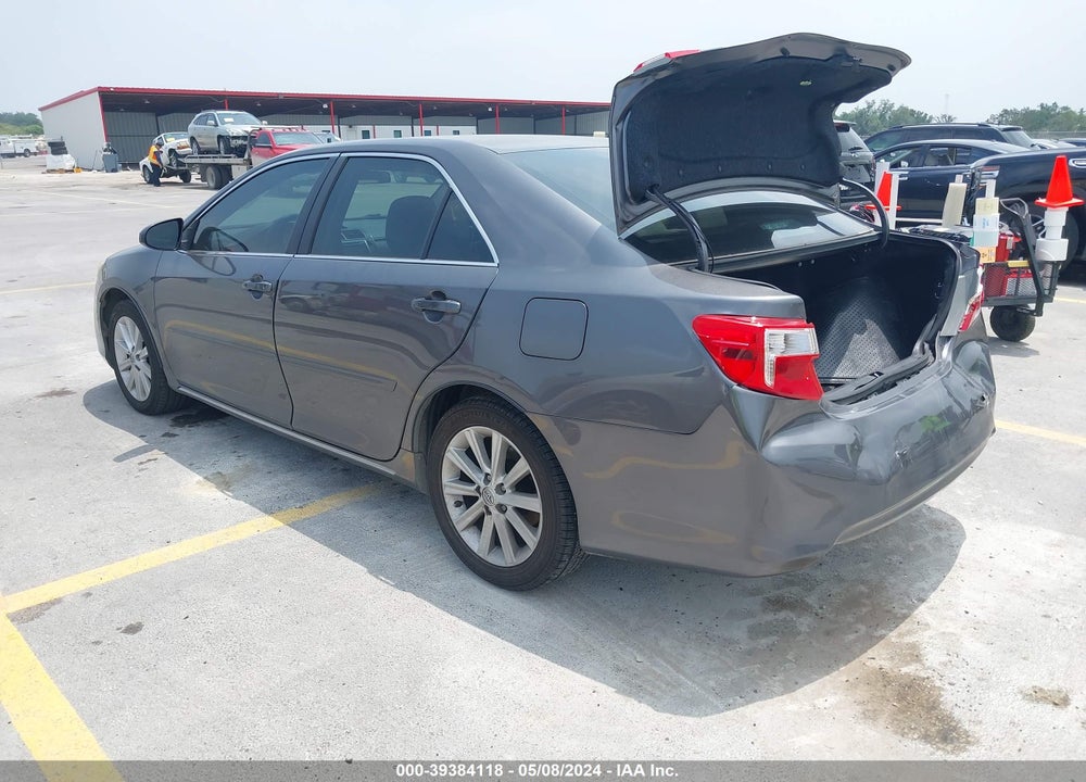 2014 TOYOTA CAMRY XLE VIN: 4T4BF1FK3ER347717