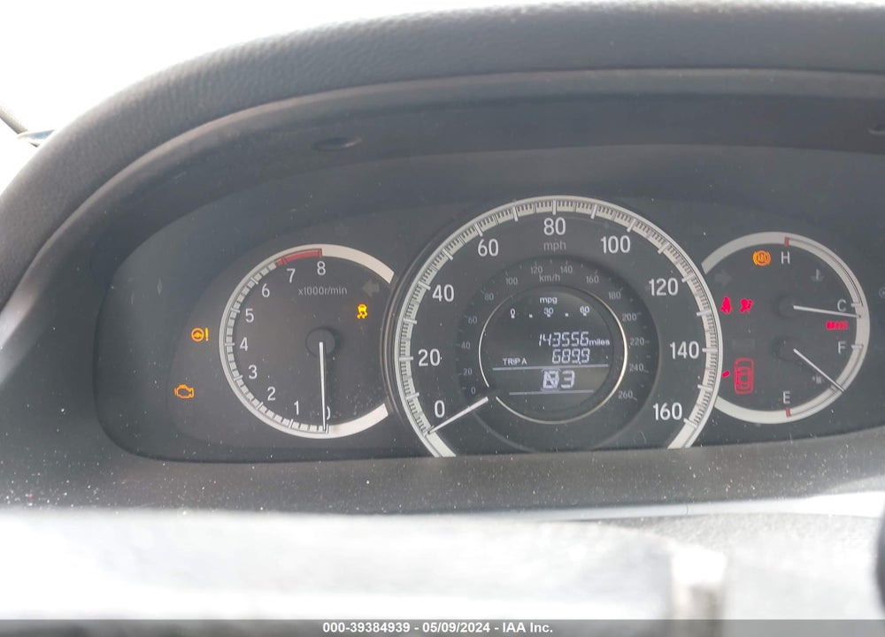 2016 HONDA ACCORD LX VIN: 1HGCR2F30GA209213