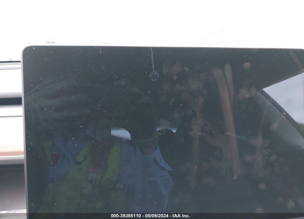 2018 TESLA MODEL 3 VIN: 5YJ3E1EA2JF164990