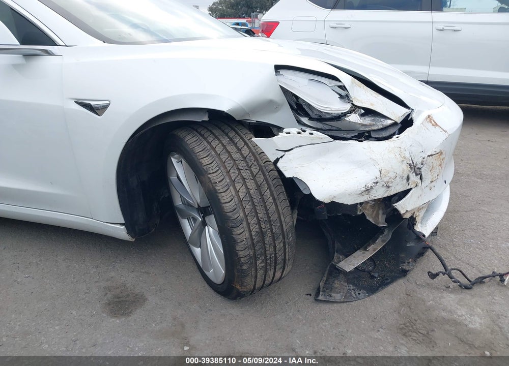 2018 TESLA MODEL 3 VIN: 5YJ3E1EA2JF164990