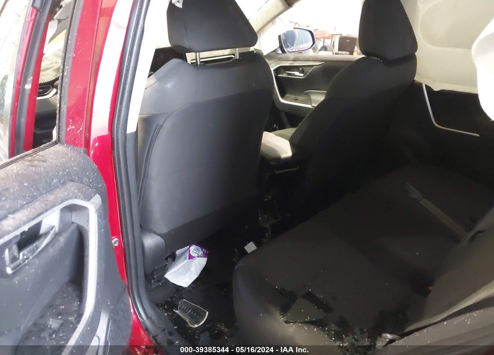 2024 TOYOTA RAV4 XLE VIN: 2T3W1RFV4RW317884