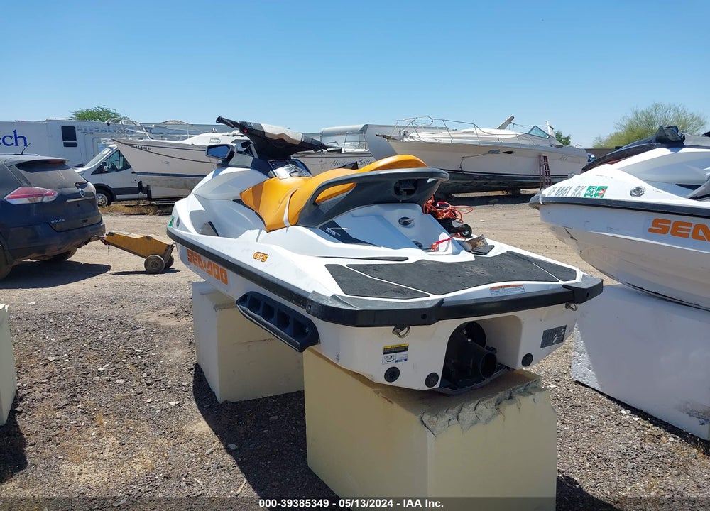2016 SEADOO BOMBARDIER VIN: YDV39367E616