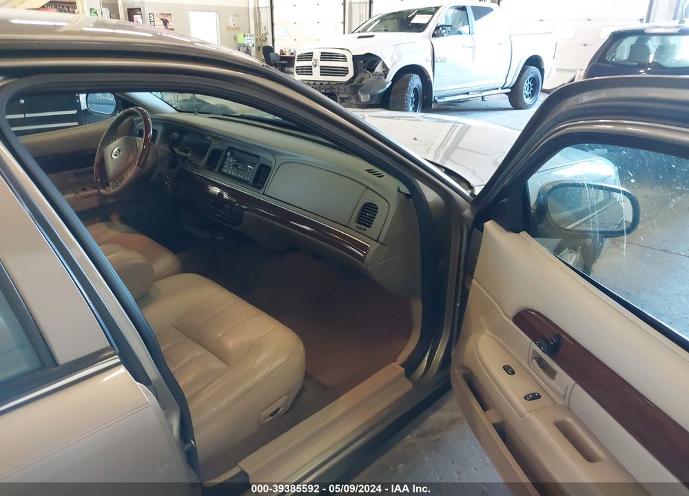 2004 MERCURY GRAND MARQUIS LS VIN: 2MEFM75W34X603468