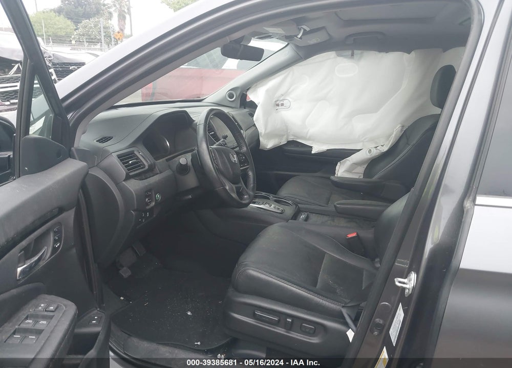 2021 HONDA PILOT 2WD TOURING 8 PASSENGER VIN: 5FNYF5H93MB016797