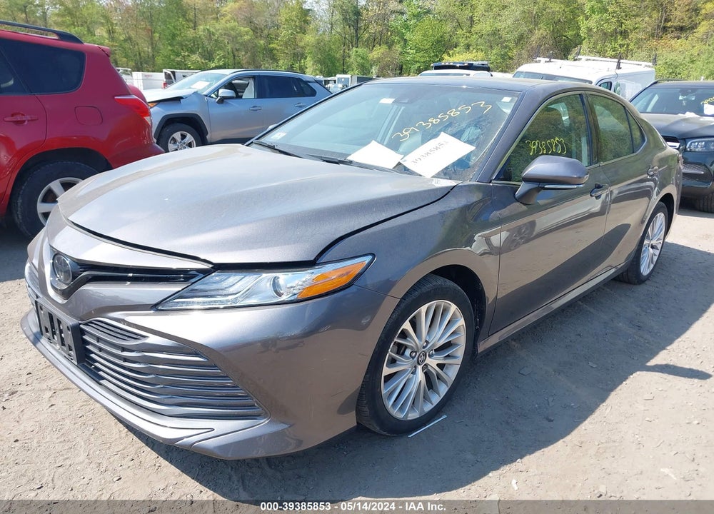 2020 TOYOTA CAMRY XLE VIN: 4T1F11AK8LU932422