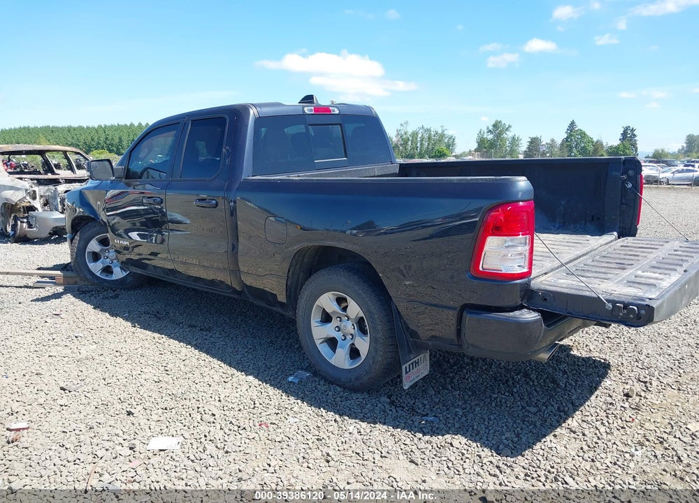 2019 RAM 1500 BIG HORN/LONE STAR QUAD CAB 4X4 6'4 BOX VIN: 1C6SRFBT8KN915393