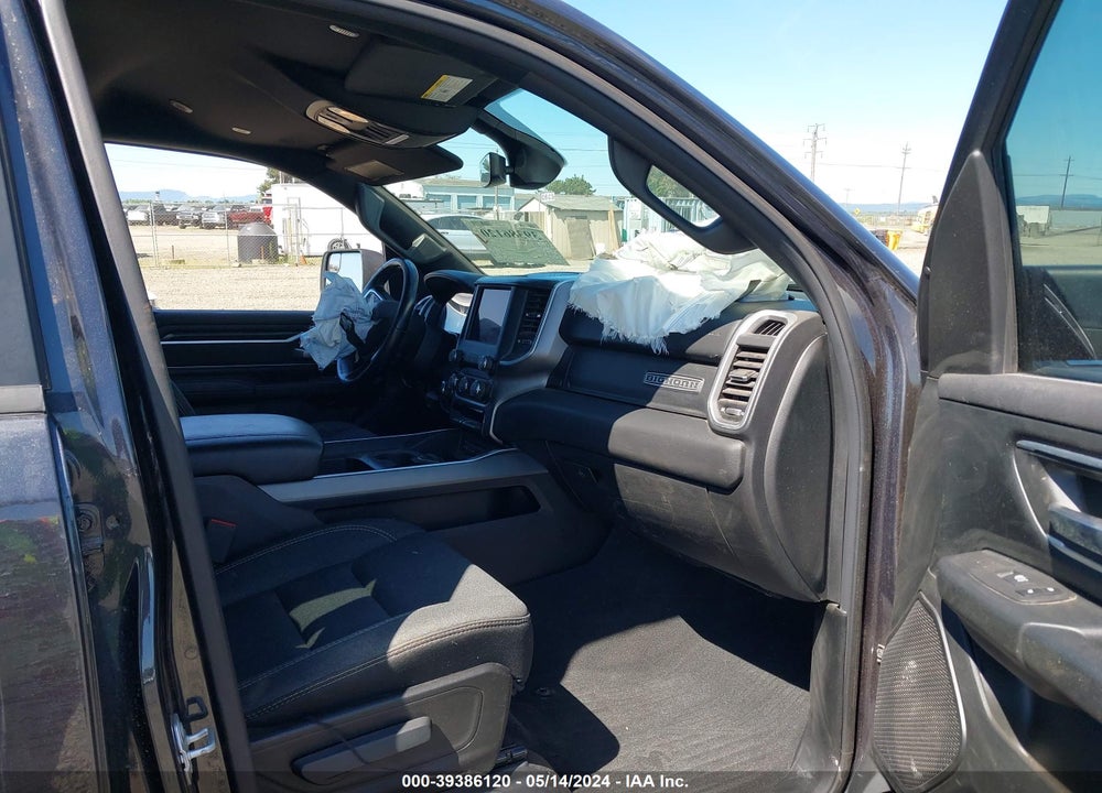 2019 RAM 1500 BIG HORN/LONE STAR QUAD CAB 4X4 6'4 BOX VIN: 1C6SRFBT8KN915393