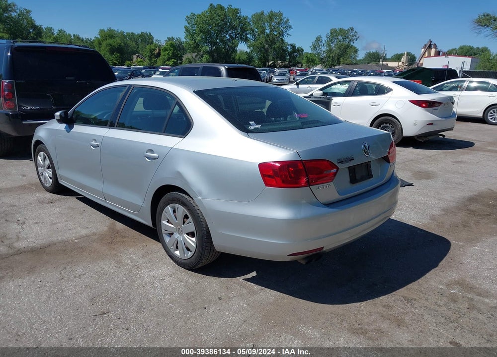 2012 VOLKSWAGEN JETTA 2.5L SE VIN: 3VWDX7AJ7CM351970