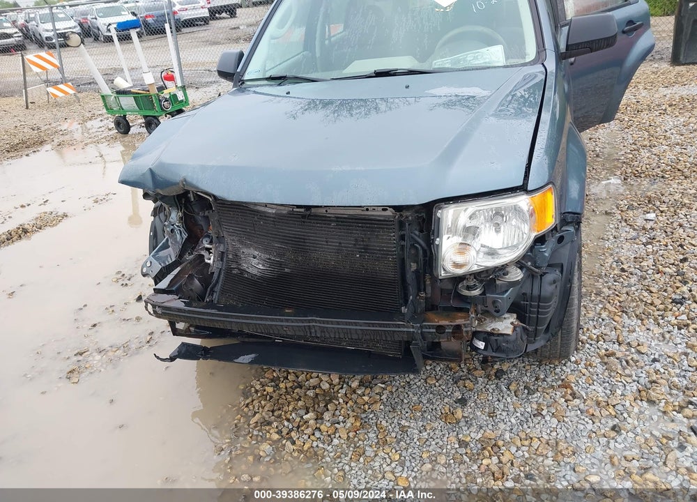 2012 FORD ESCAPE XLS VIN: 1FMCU9C71CKC69711