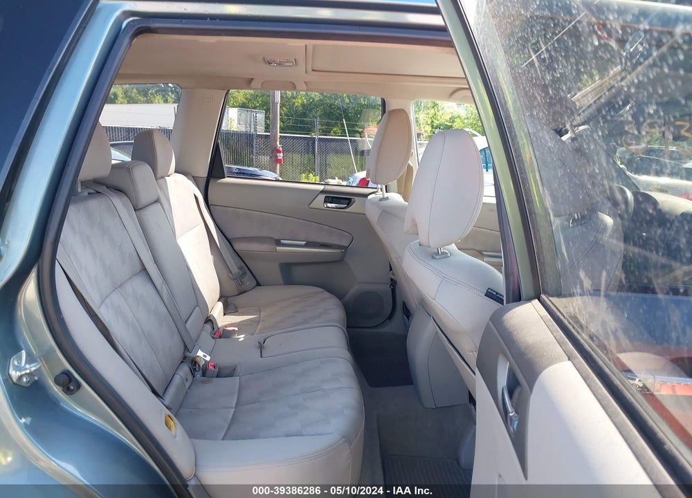 2010 SUBARU FORESTER 2.5X PREMIUM VIN: JF2SH6CC9AH916173