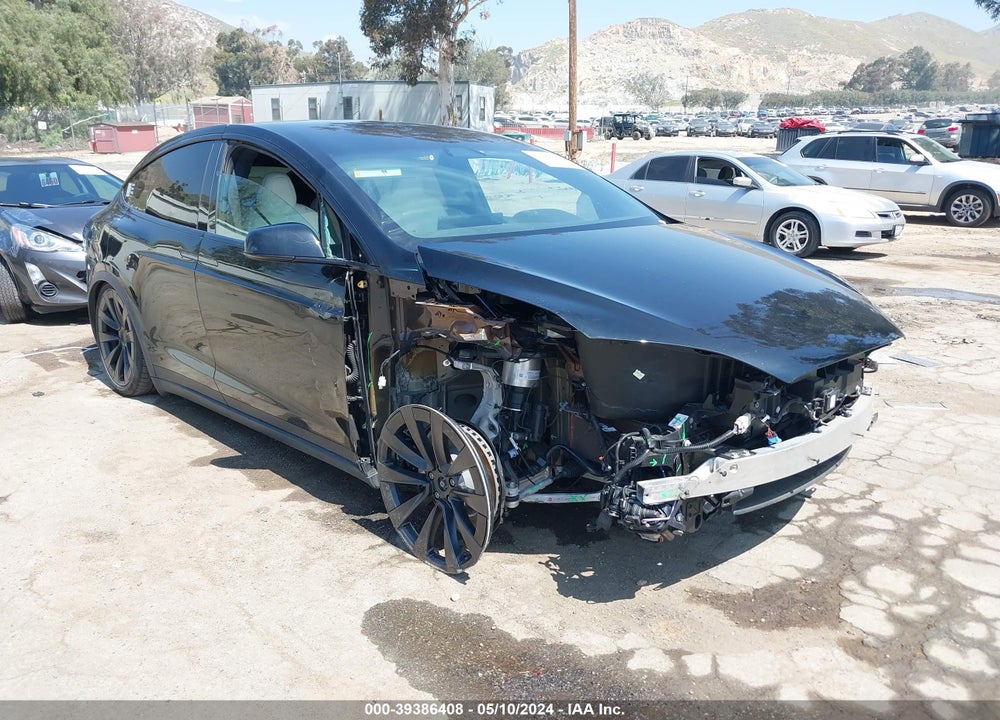 2022 TESLA MODEL X PLAID TRI MOTOR ALL-WHEEL DRIVE VIN: 7SAXCBE66NF339386