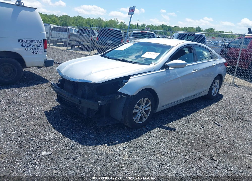 2013 HYUNDAI SONATA GLS VIN: 5NPEB4AC8DH646010