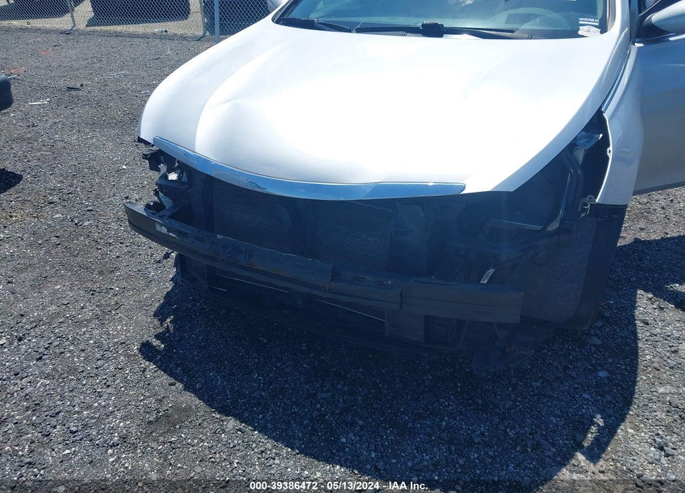 2013 HYUNDAI SONATA GLS VIN: 5NPEB4AC8DH646010