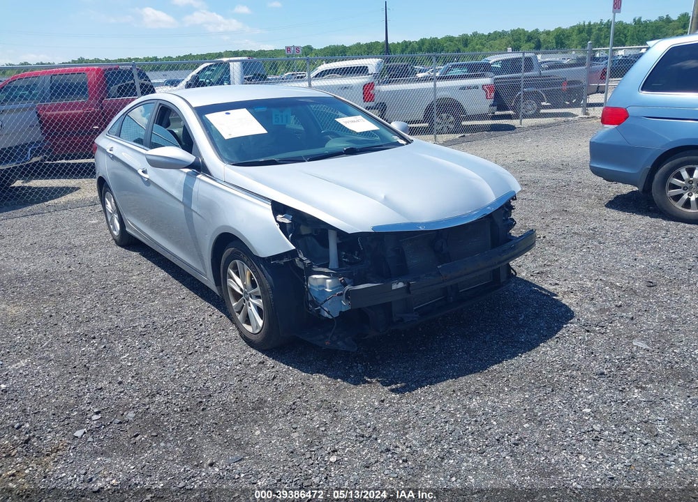 2013 HYUNDAI SONATA GLS VIN: 5NPEB4AC8DH646010