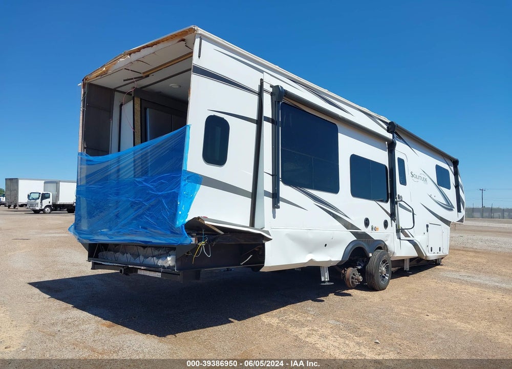 2023 GRAND DESIGN SOLITUDE M-345GK VIN: 573FS3921PAA14399