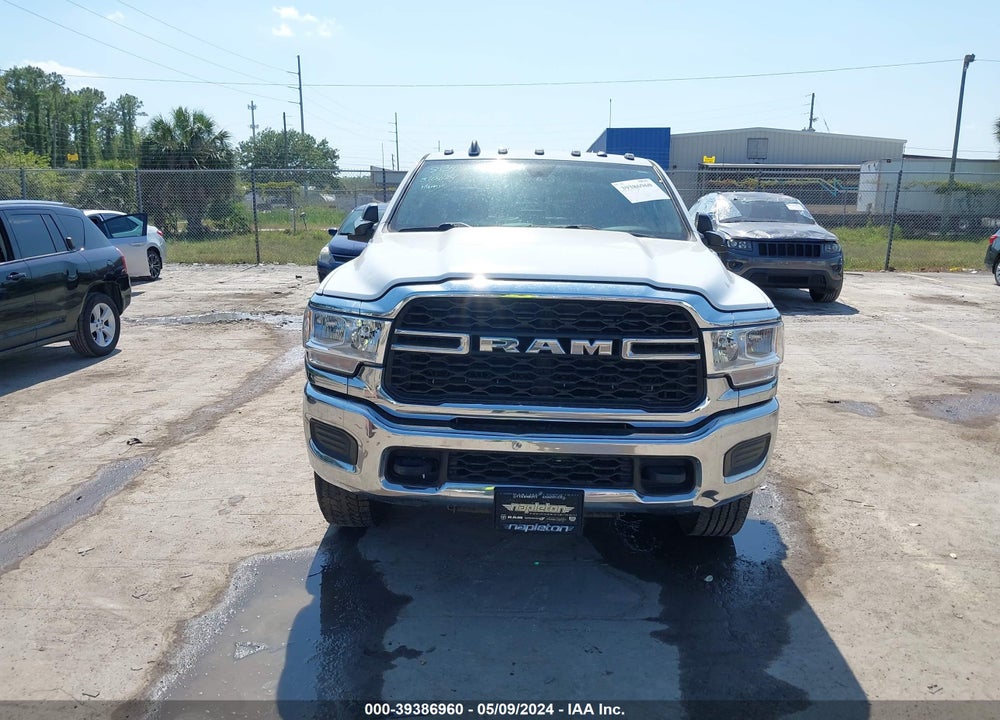 2020 RAM 2500 TRADESMAN 4X4 6'4 BOX VIN: 3C6UR5CL8LG124101