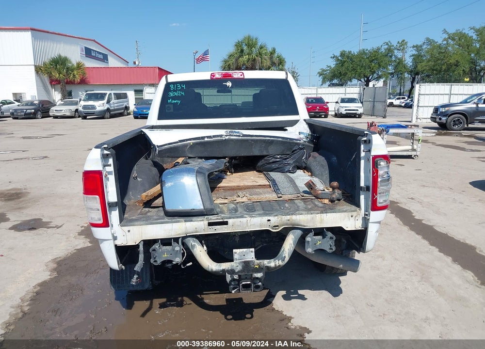 2020 RAM 2500 TRADESMAN 4X4 6'4 BOX VIN: 3C6UR5CL8LG124101