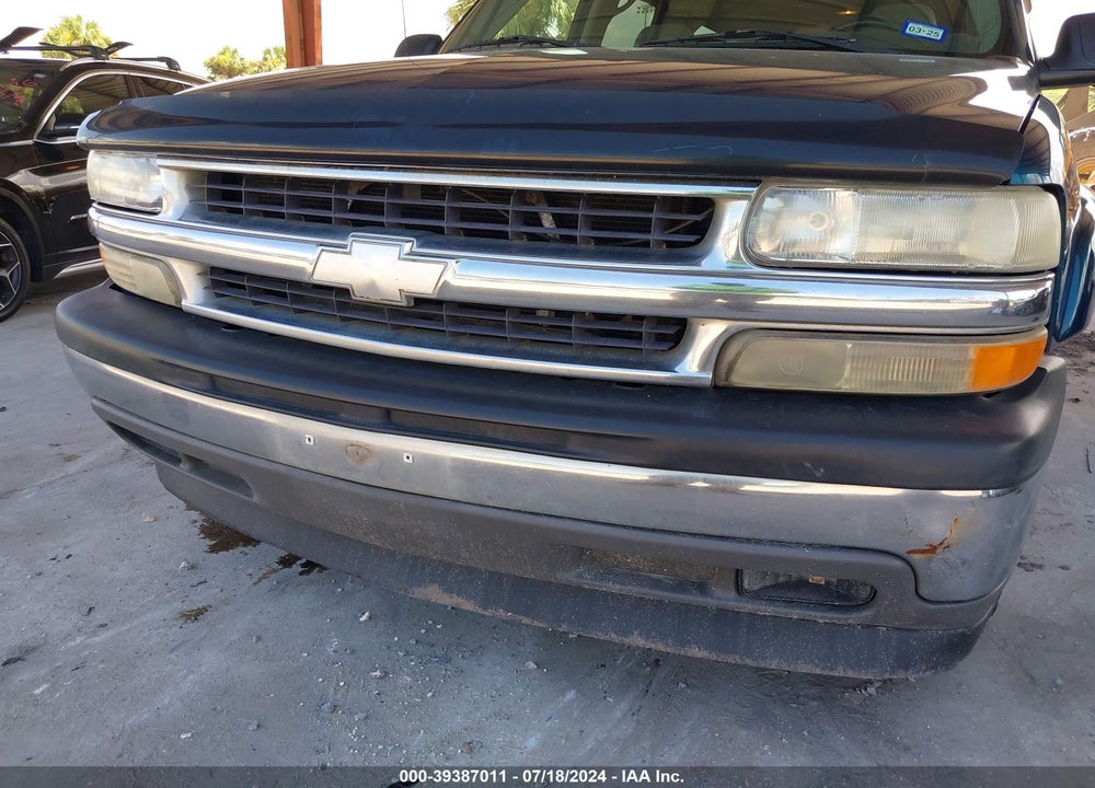 2005 CHEVROLET SUBURBAN 1500 LS VIN: 3GNEC16Z25G147083