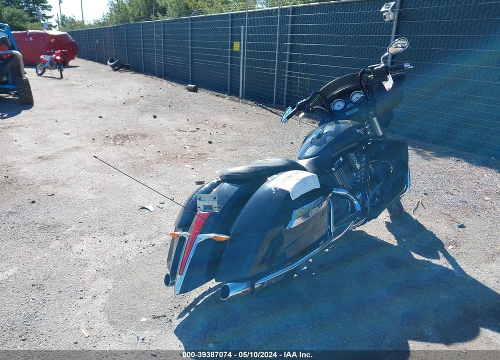 2013 VICTORY MOTORCYCLES CROSS COUNTRY TOUR VIN: 5VPTW36N5D3016605