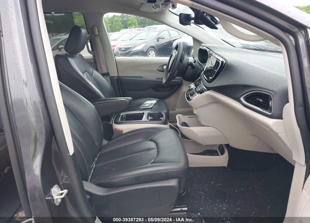 2023 CHRYSLER PACIFICA TOURING L VIN: 2C4RC1BG1PR580891