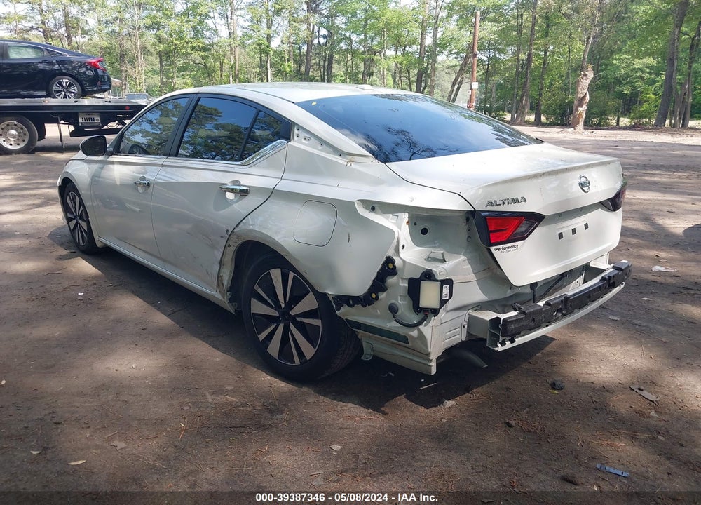 2022 NISSAN ALTIMA SV FWD VIN: 1N4BL4DV7NN343384