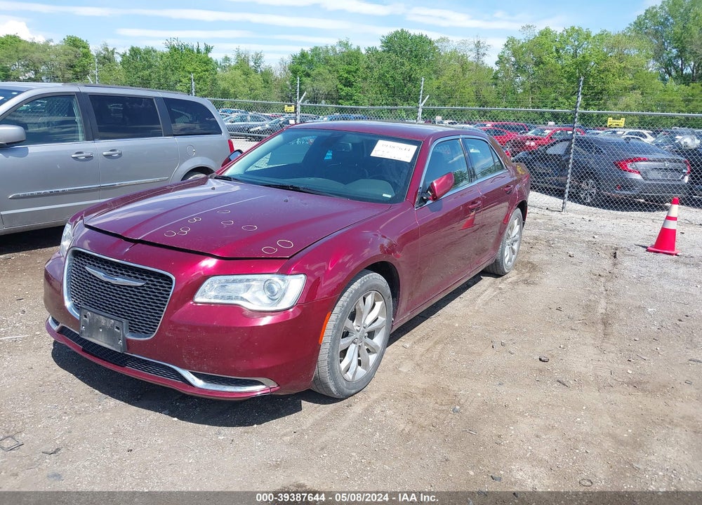 2017 CHRYSLER 300 LIMITED AWD VIN: 2C3CCARGXHH571467