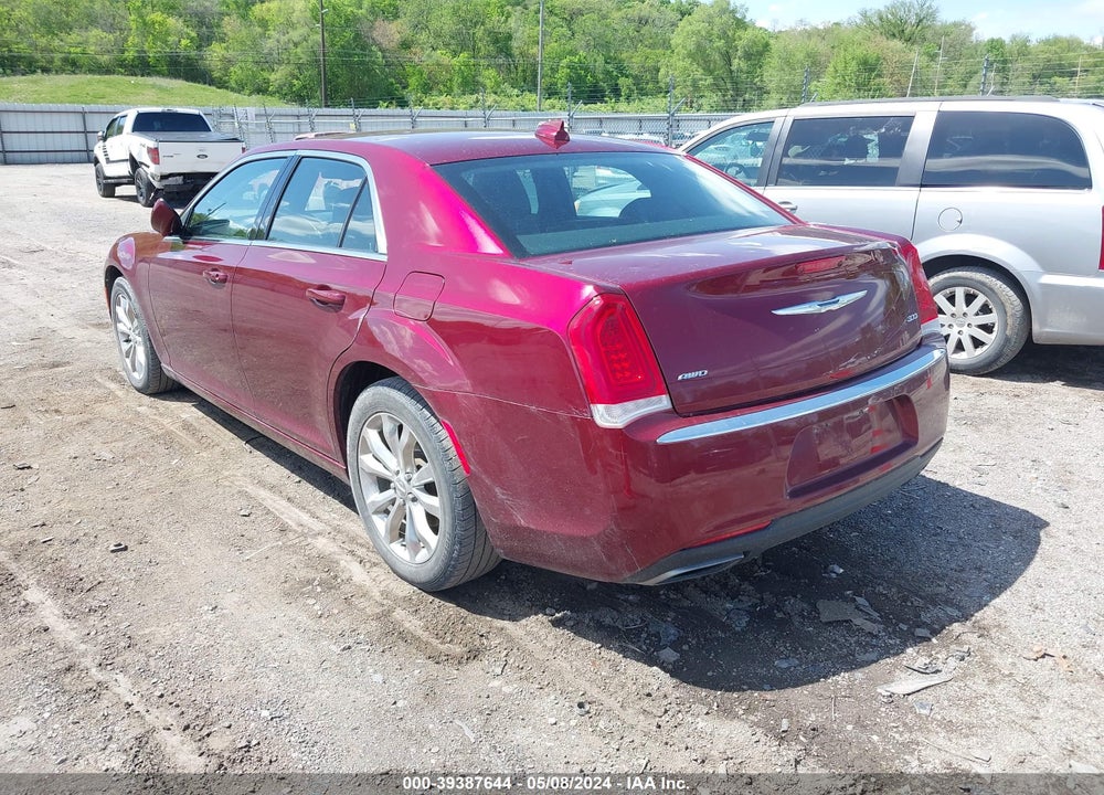 2017 CHRYSLER 300 LIMITED AWD VIN: 2C3CCARGXHH571467