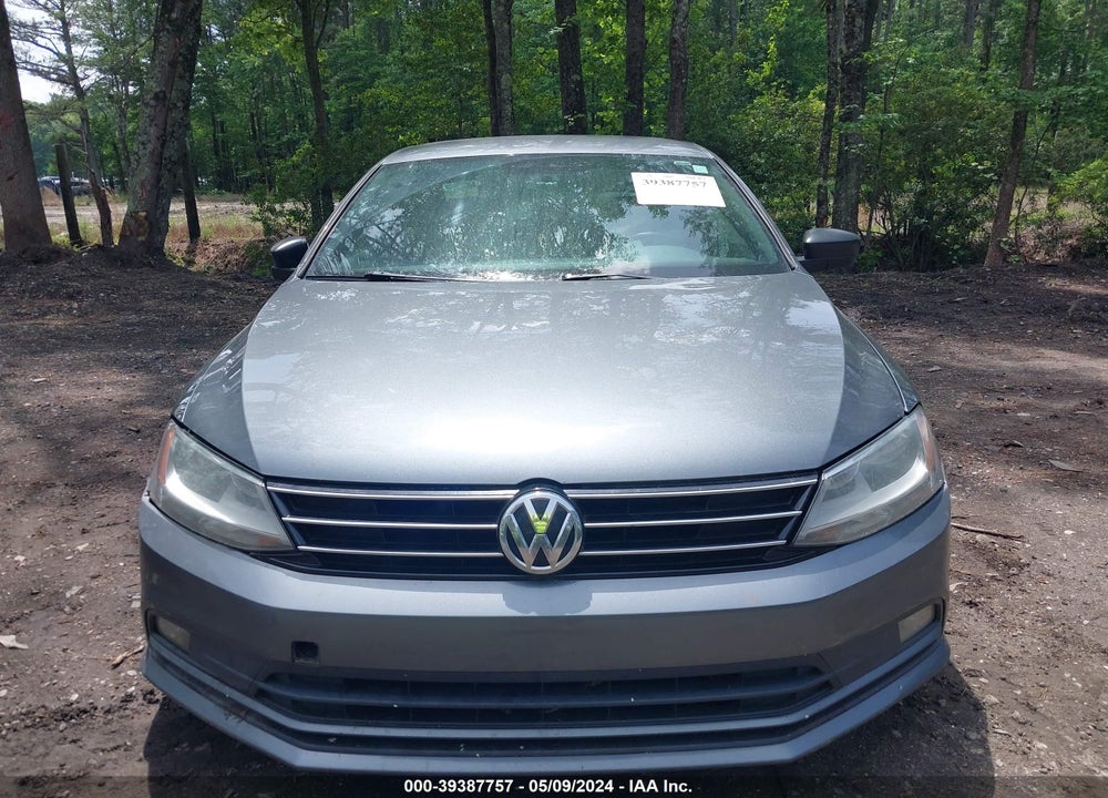 2016 VOLKSWAGEN JETTA 1.8T SPORT VIN: 3VWD17AJ9GM218330