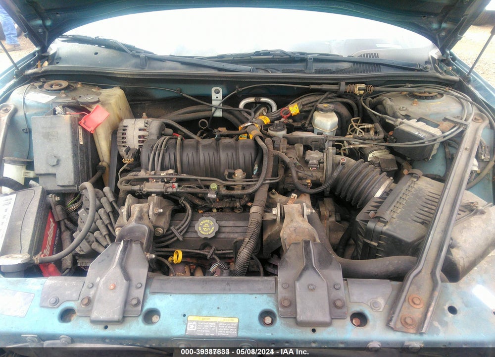 2002 PONTIAC GRAND PRIX GT VIN: 1G2WP12K52F157084