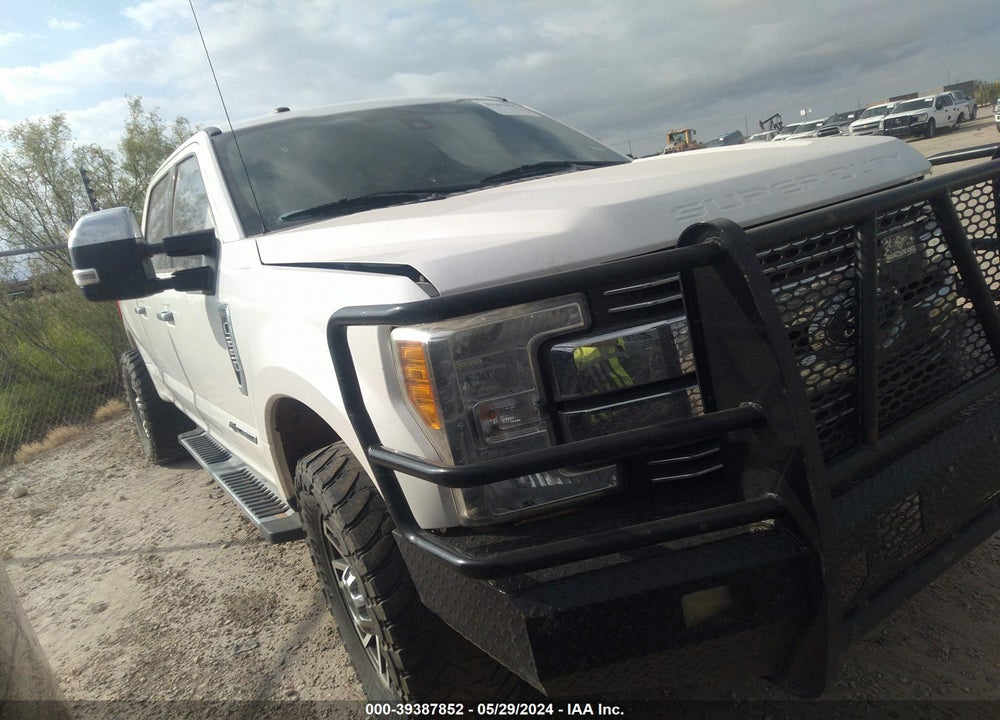 2017 FORD F-250 LARIAT VIN: 1FT7W2BT9HEC30599