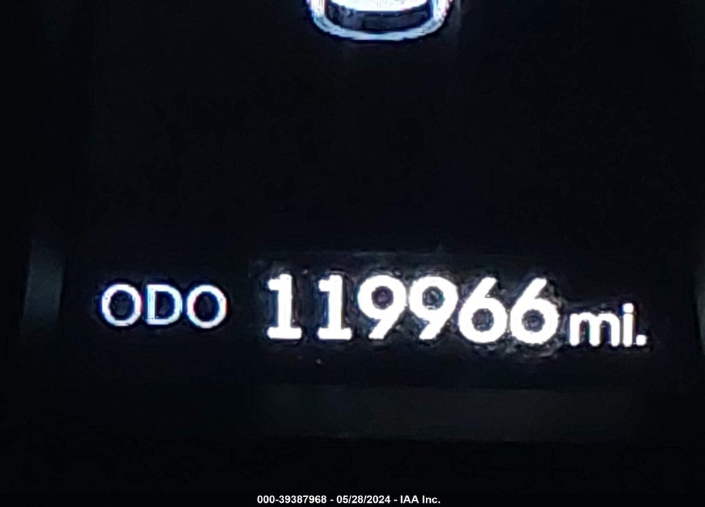 2013 HYUNDAI SANTA FE LIMITED VIN: KM8SRDHF0DU008821