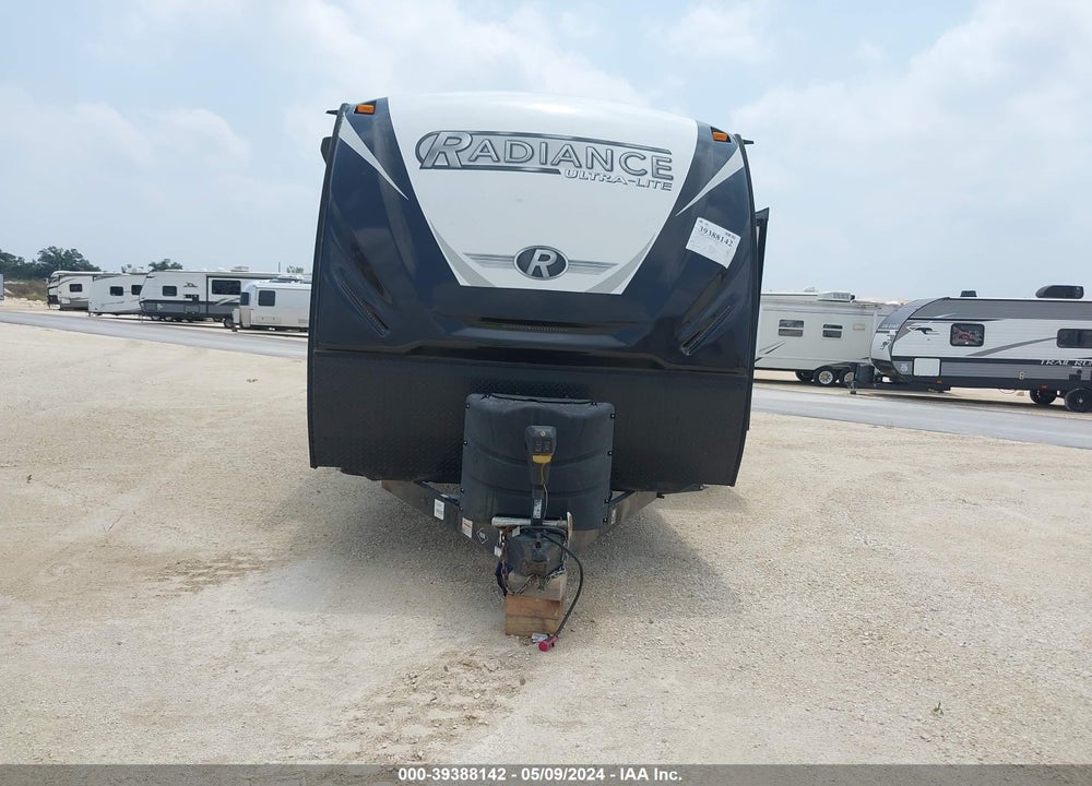 2018 CRUISER OTHER VIN: 5RXFB3021J2376183