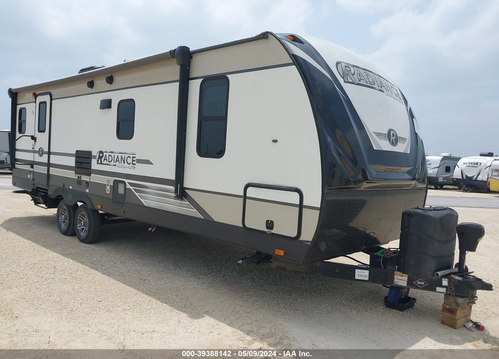 2018 CRUISER OTHER VIN: 5RXFB3021J2376183
