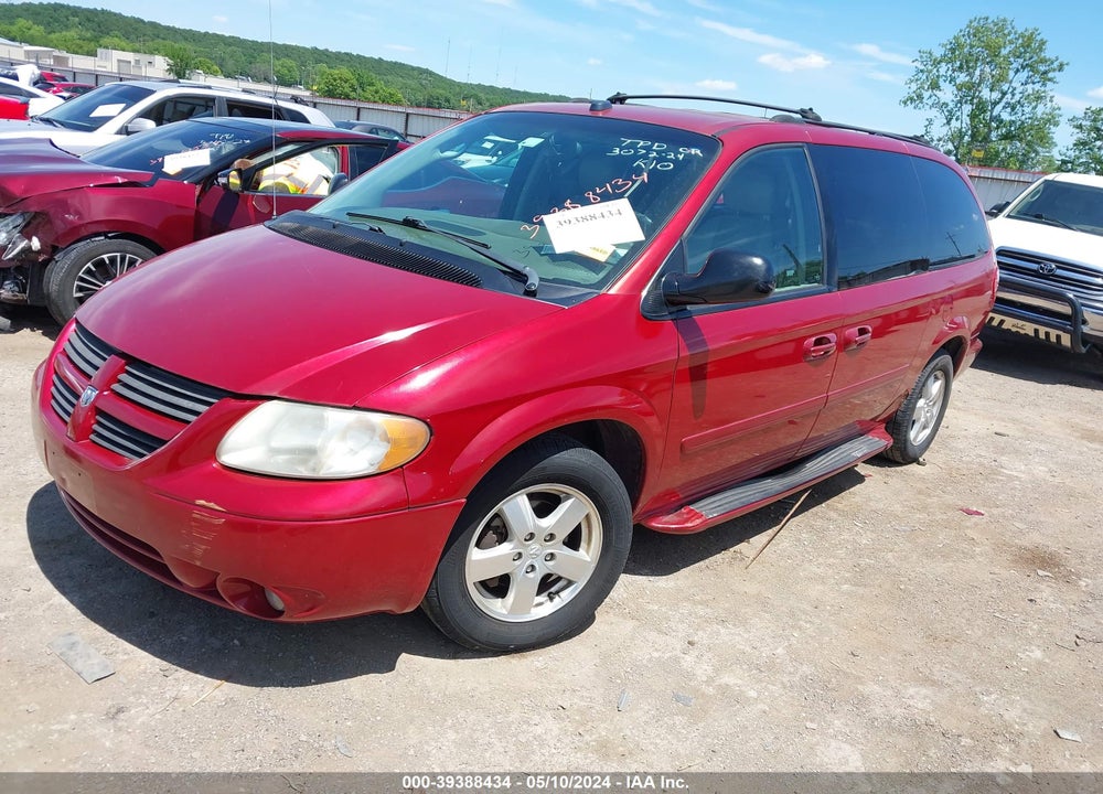 2005 DODGE GRAND CARAVAN SXT VIN: 2D4GP44L25R585251