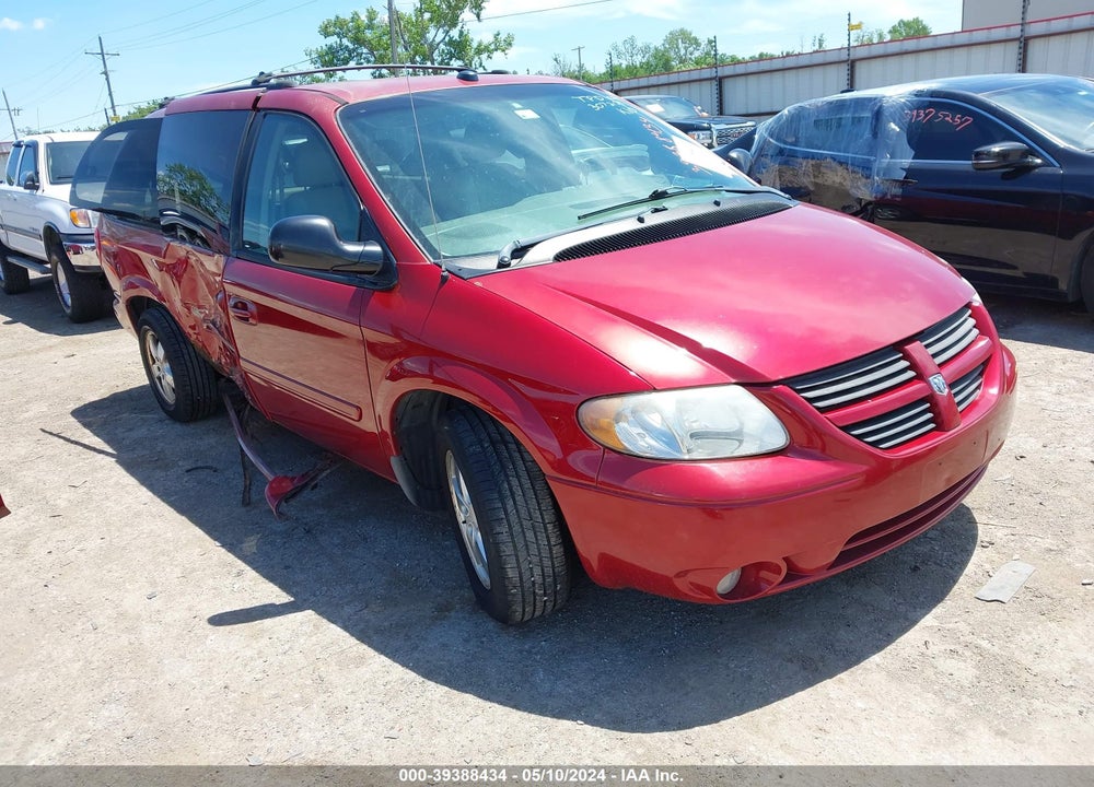2005 DODGE GRAND CARAVAN SXT VIN: 2D4GP44L25R585251