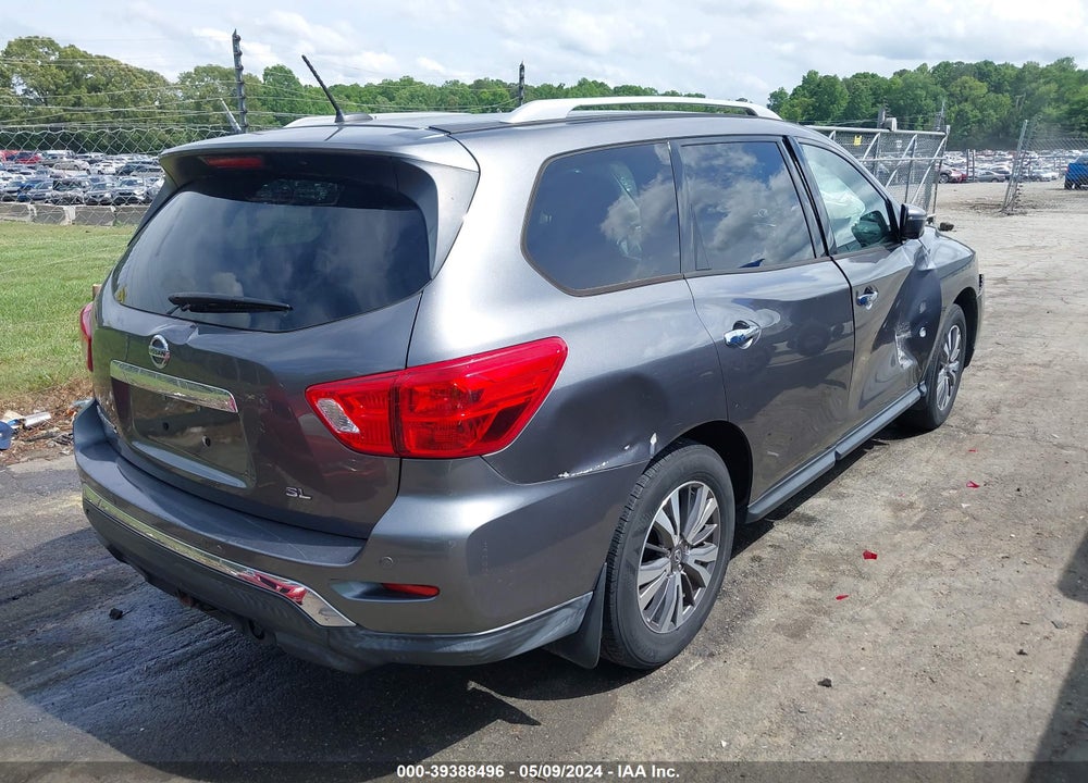 2017 NISSAN PATHFINDER SL VIN: 5N1DR2MN4HC680726