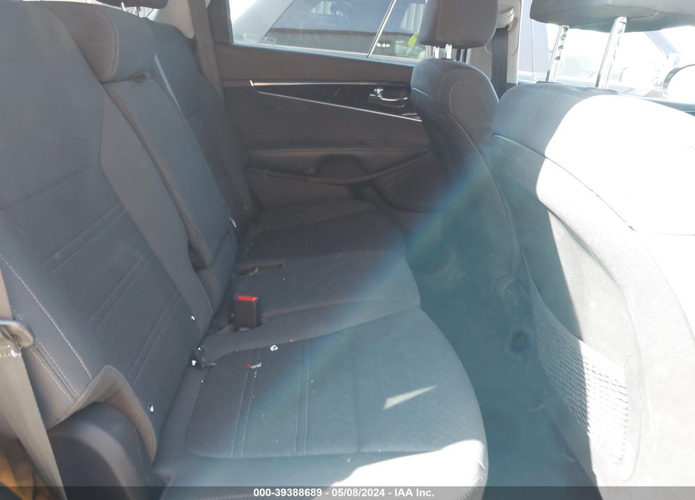 2019 KIA SORENTO 2.4L L VIN: 5XYPG4A3XKG586035