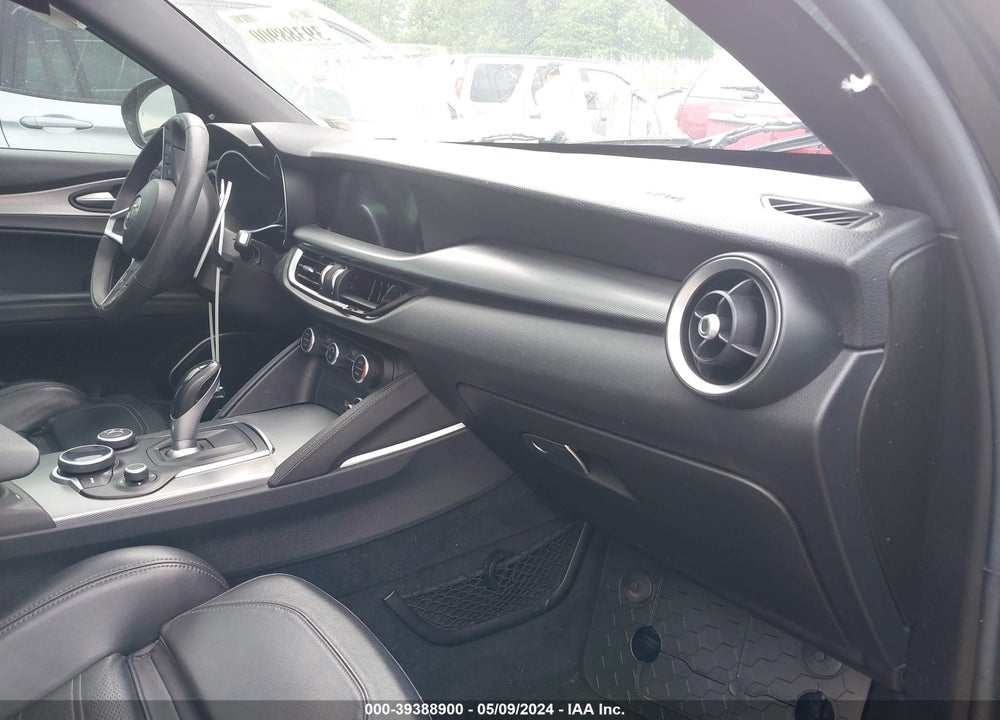 2018 ALFA ROMEO STELVIO TI SPORT AWD VIN: ZASFAKNN7J7B89740