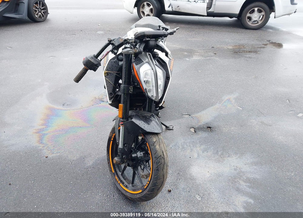 2022 KTM 390 DUKE VIN: MD2JPJ40XNC233643