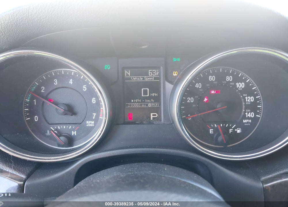 2011 JEEP GRAND CHEROKEE LAREDO VIN: 1J4RR4GG6BC547261