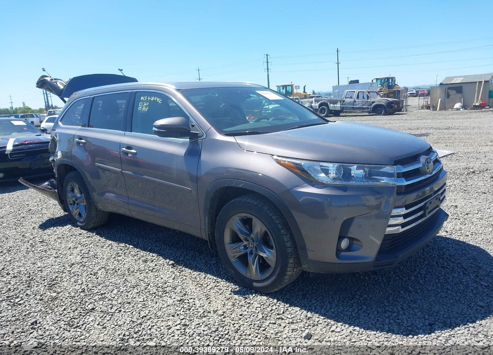 2017 TOYOTA HIGHLANDER LIMITED/PLATINUM VIN: 5TDDZRFH5HS403702