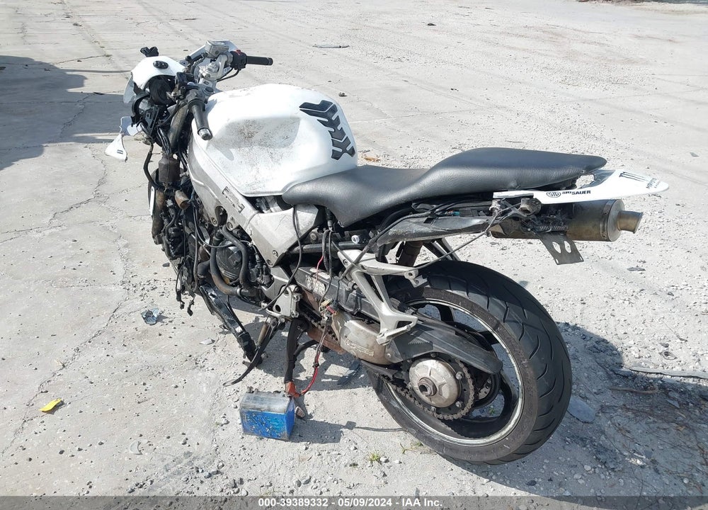 2007 HONDA VFR800 VIN: JH2RC46187M900533