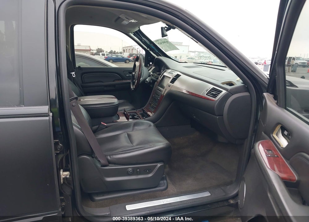 2009 CADILLAC ESCALADE STANDARD VIN: 1GYFK13209R252633