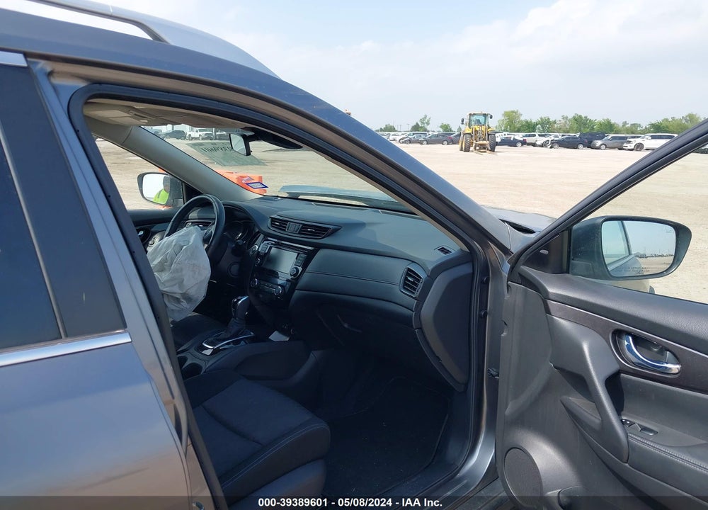 2020 NISSAN ROGUE SV FWD VIN: JN8AT2MT4LW002061