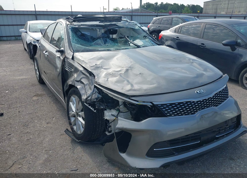 2017 KIA OPTIMA EX VIN: 5XXGU4L38HG135656