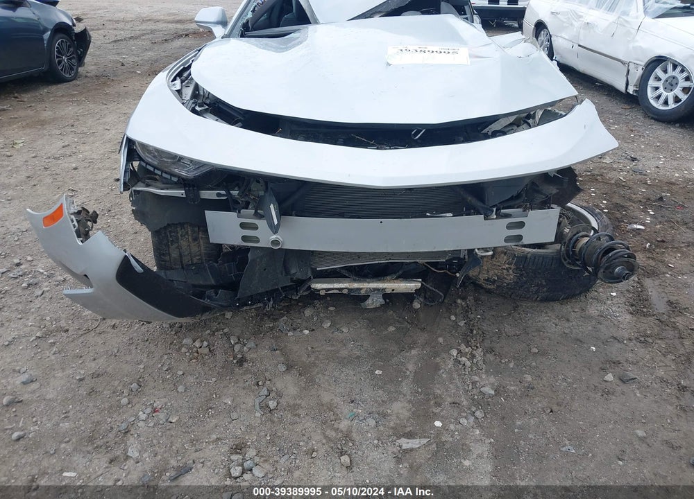 2019 CHEVROLET CAMARO 1LT VIN: 1G1FB1RS2K0107979