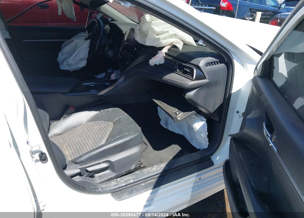 2021 TOYOTA CAMRY SE VIN: 4T1G11AK6MU412337