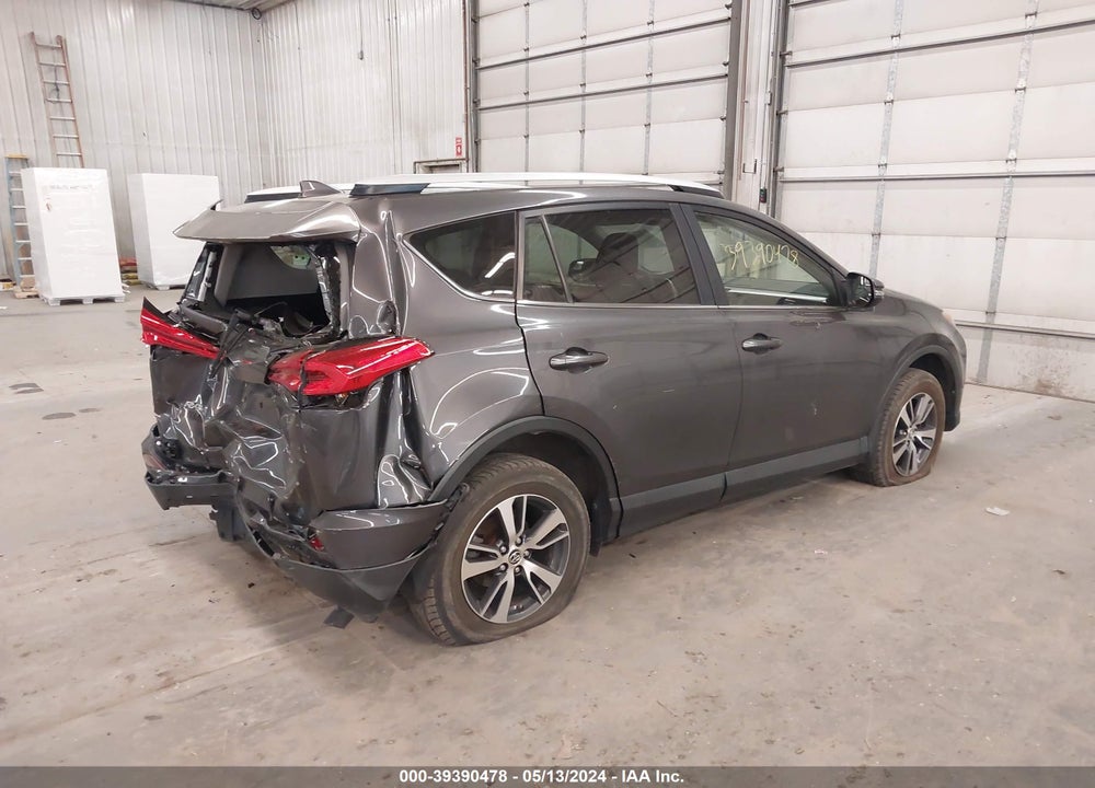 2016 TOYOTA RAV4 XLE VIN: JTMRFREV3GJ086732