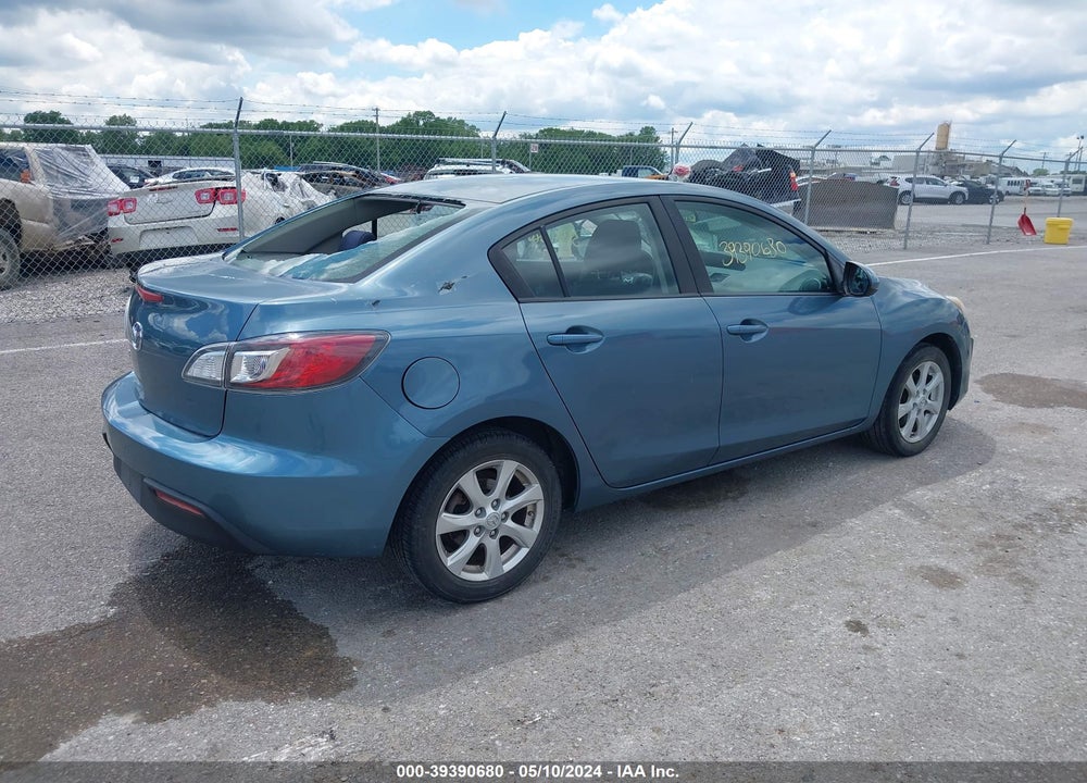 2011 MAZDA 3 I TOURING VIN: JM1BL1VF0B1402519