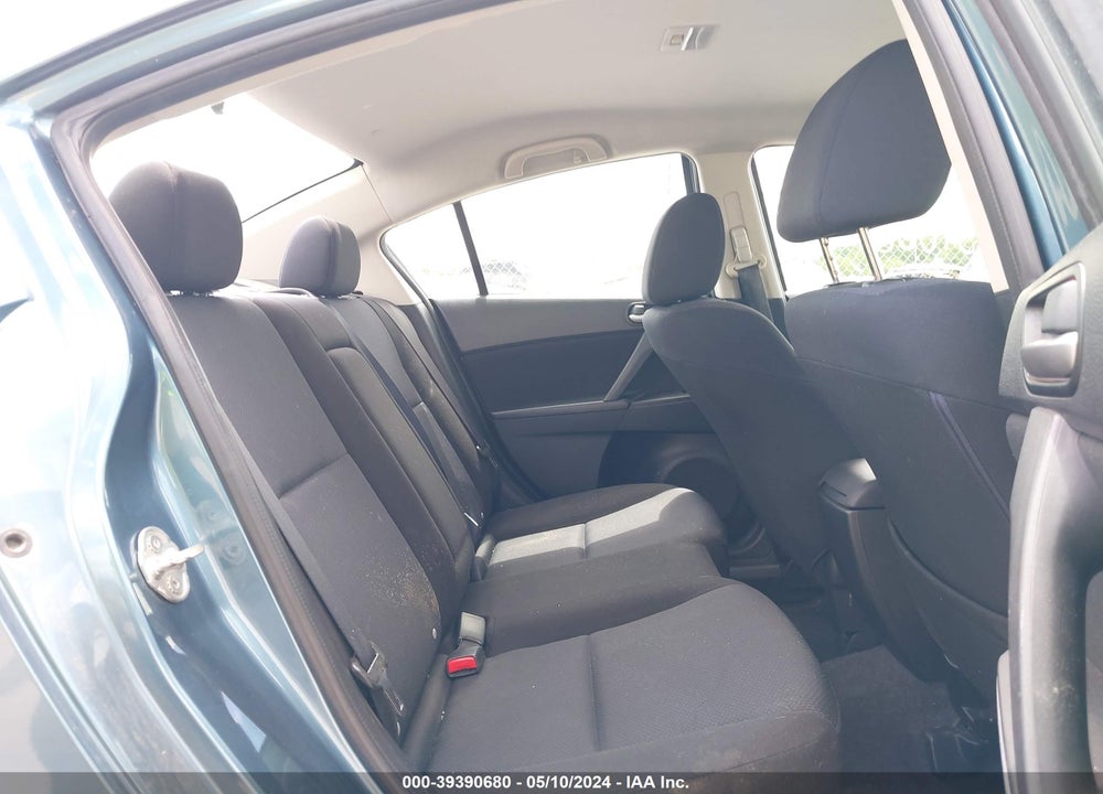 2011 MAZDA 3 I TOURING VIN: JM1BL1VF0B1402519